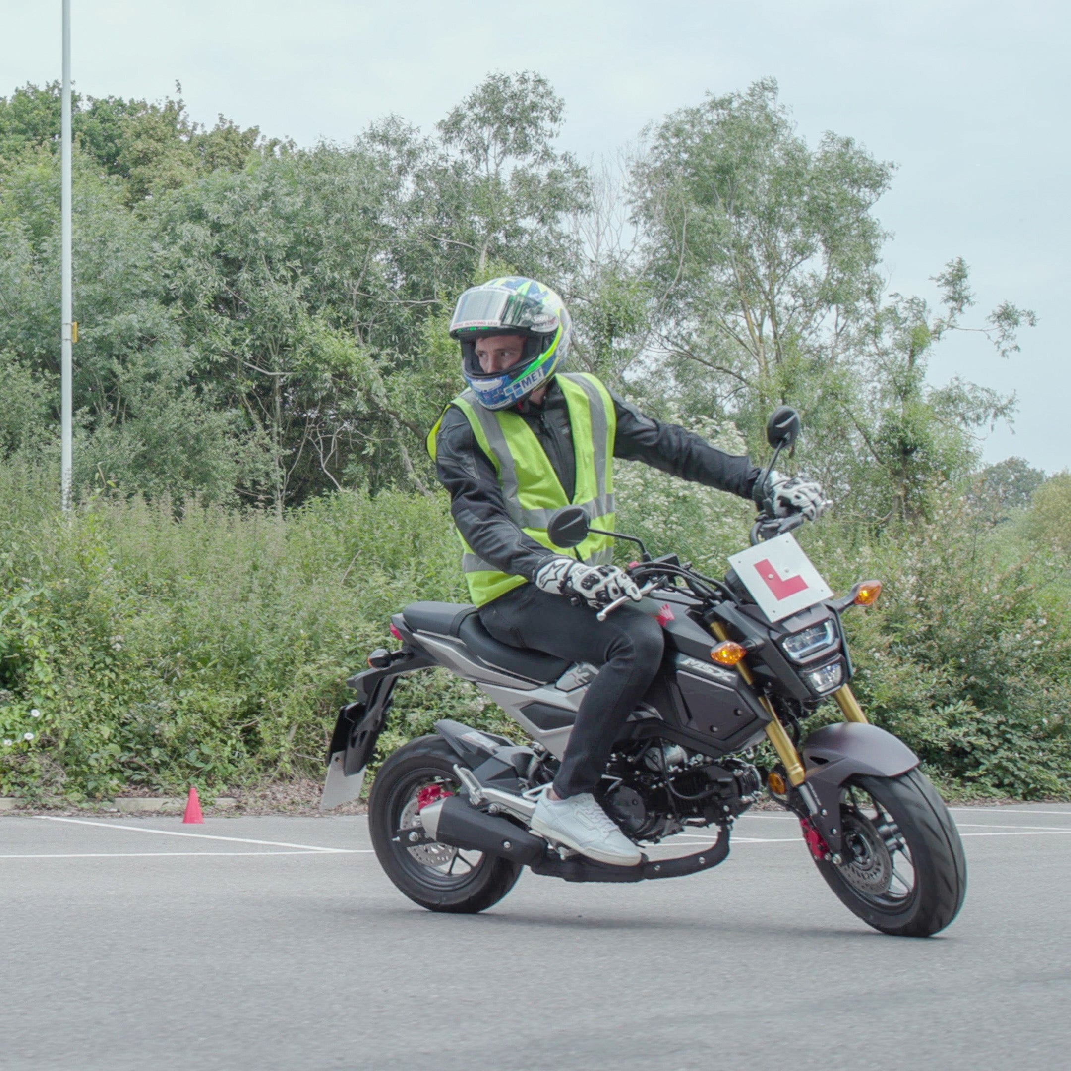 Honda of Bournemouth Motorcycle Training Courses, Motorcycle Training Bournemouth, Dorset Training School, CBT and Full Motorbike License