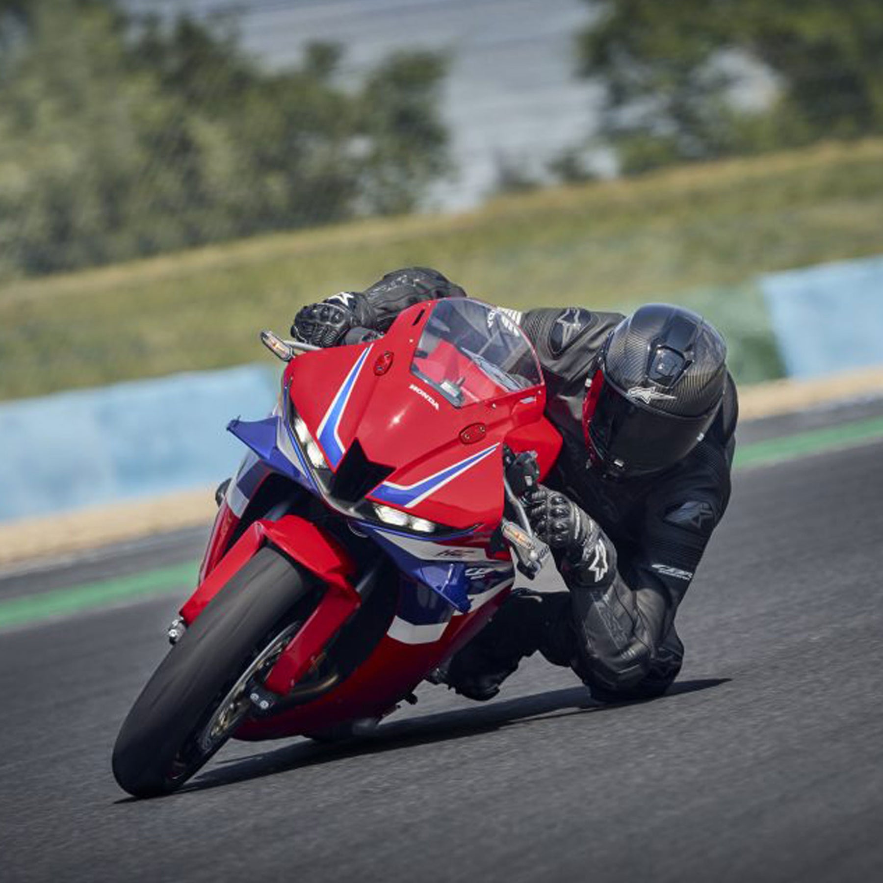 Honda CBR600RR | Super Sport Bikes from Honda of Bournemouth | New Honda Bikes