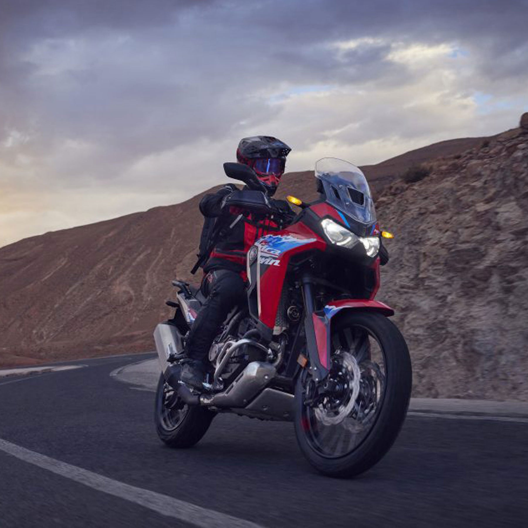 New Honda Bikes | Honda of Bournemouth - CRF1100L Africa Twin