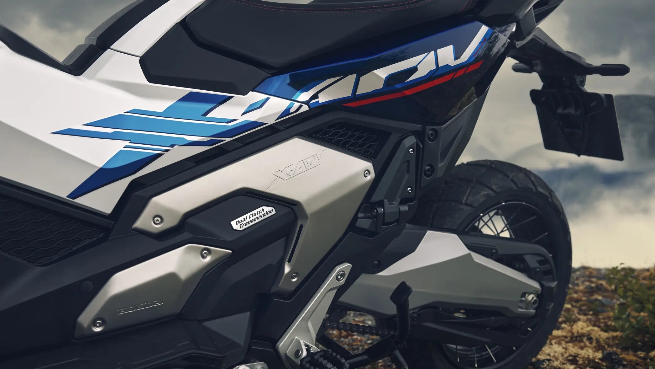 New_Bikes_in_Dorset_Special_Edition_ADV750__Honda_Motorcycles